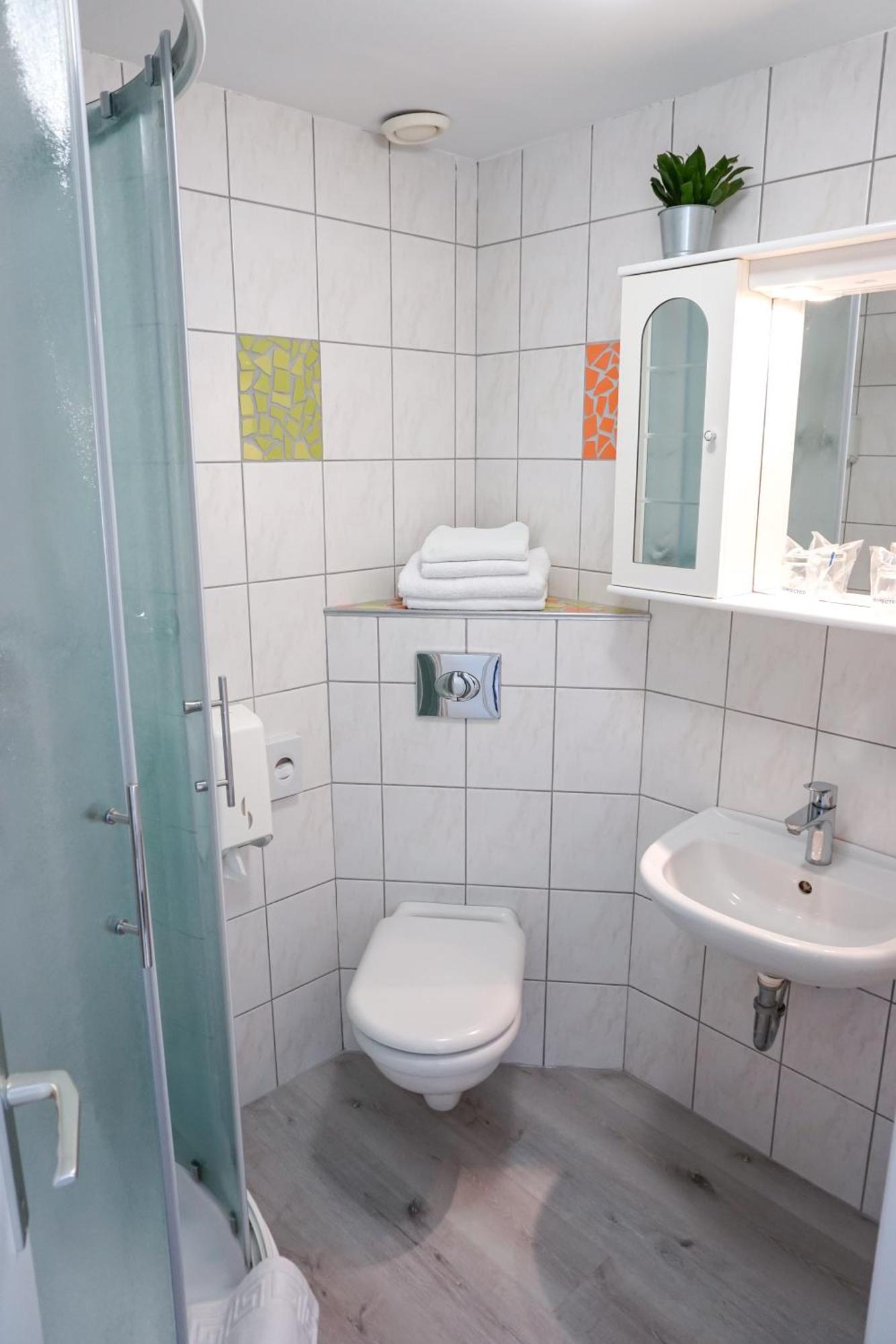 Guest House Mlada Lipa Maribor Exterior foto