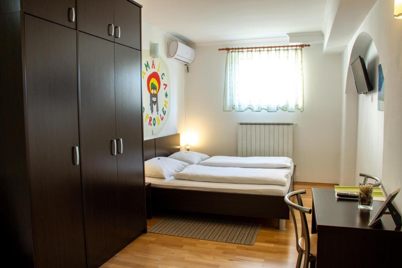 Guest House Mlada Lipa Maribor Exterior foto